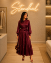 Robe en satin froissée & dentelle