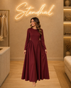 Robe manche longue nouée au dos