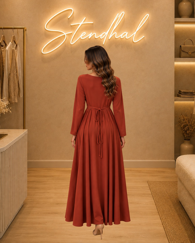 Robe manche longue nouée au dos