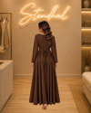 Robe manche longue nouée au dos