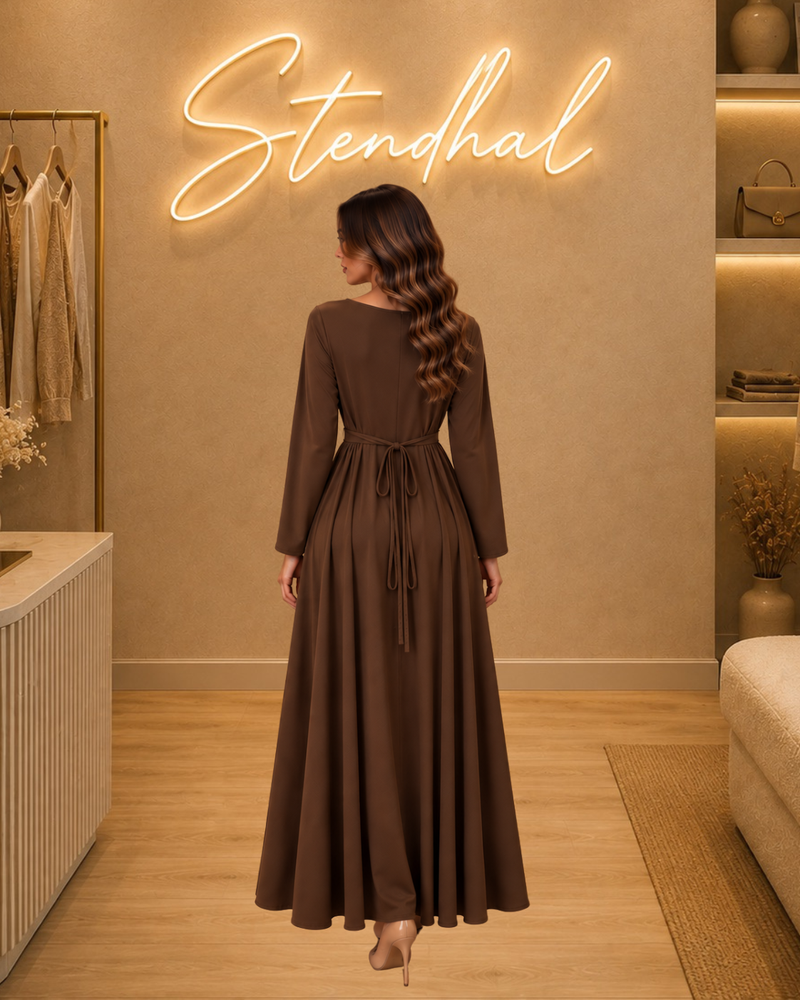 Robe manche longue nouée au dos